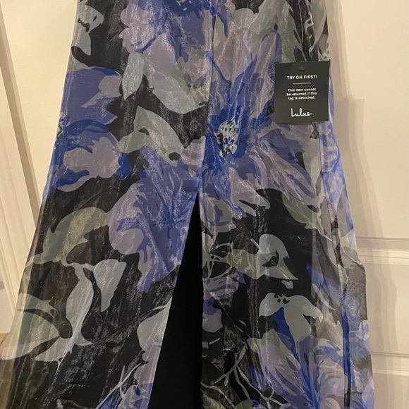 Brand New Unworn Lulu’s Formal event/Black Tie Dress - Picture 4 of 7